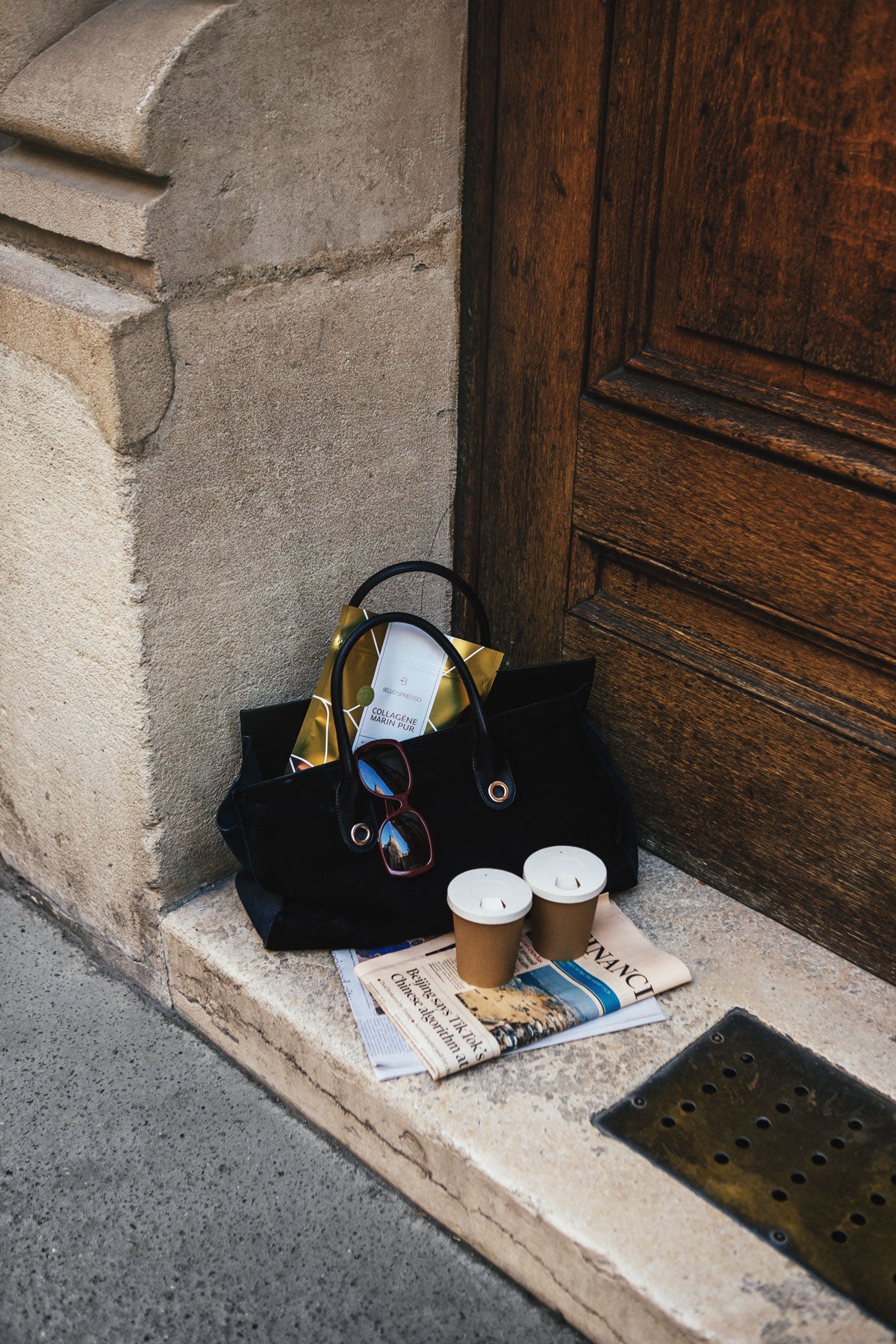 Collagene-marin-bellospresso-glow-beaute-cheveux-ongles-articulations-sac-a-main-cafe-a-emporter-peau-journaux-elegance-chic